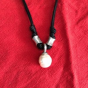 Large pearl with silver on leather necklace